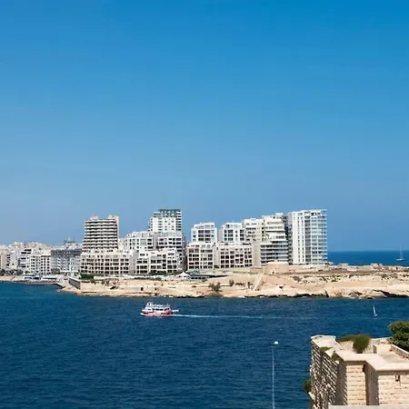 Vallettastay - Harbor View Gem- Sea View 1 Bed Appartamento *