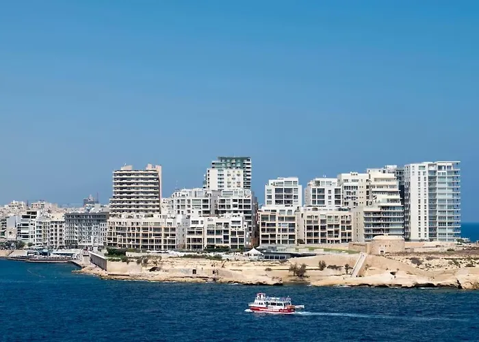 Harbour Gem Sea View 6 By Vallettastay La Valeta